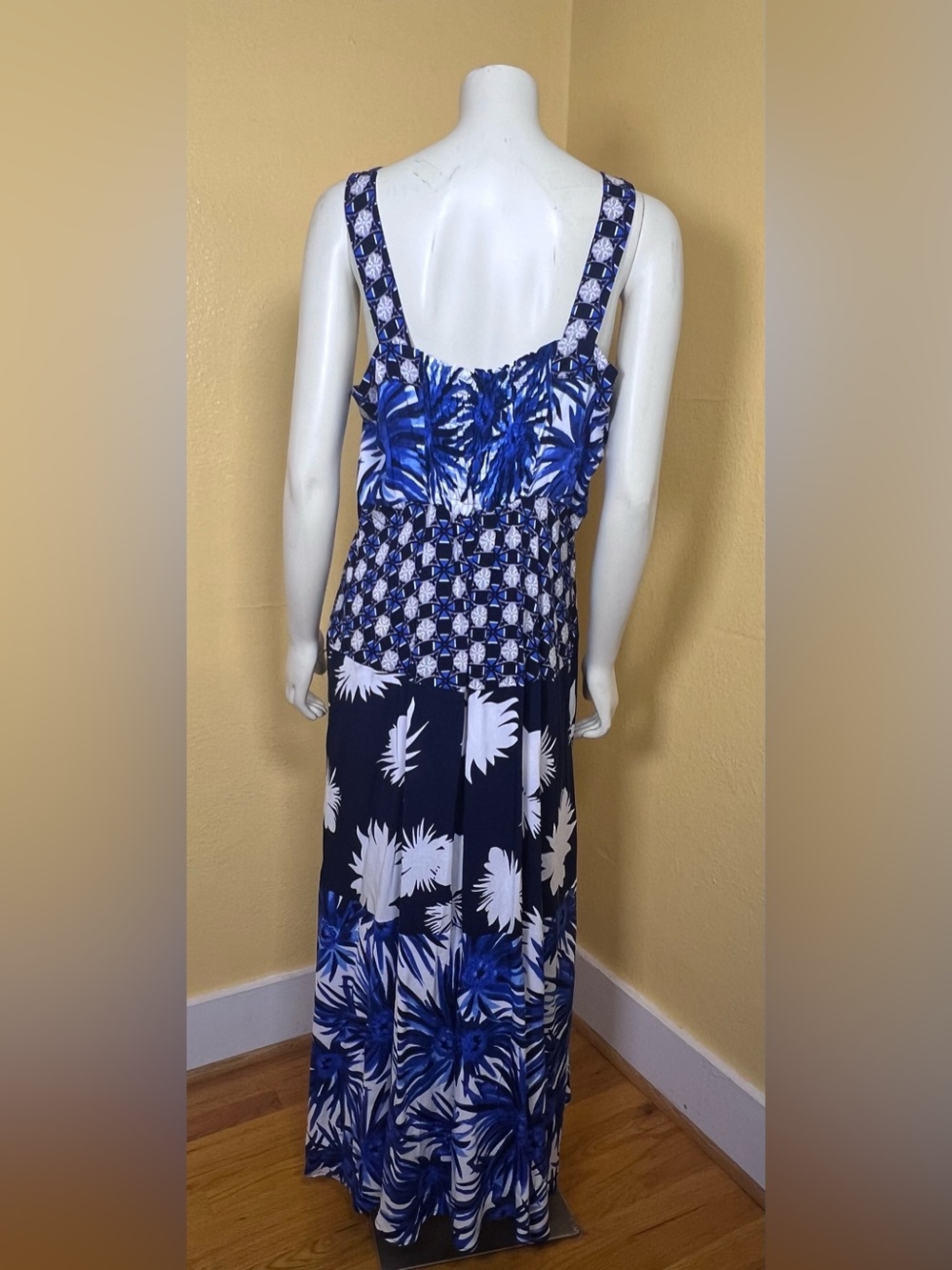 1.STATE Beach Blue White Floral Patchwork Maxi Dress Smocked Back Resort, XL - Picture 3 of 13